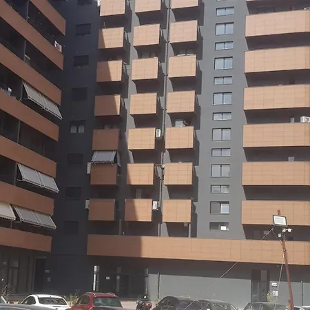 Genti Apartament Apartment